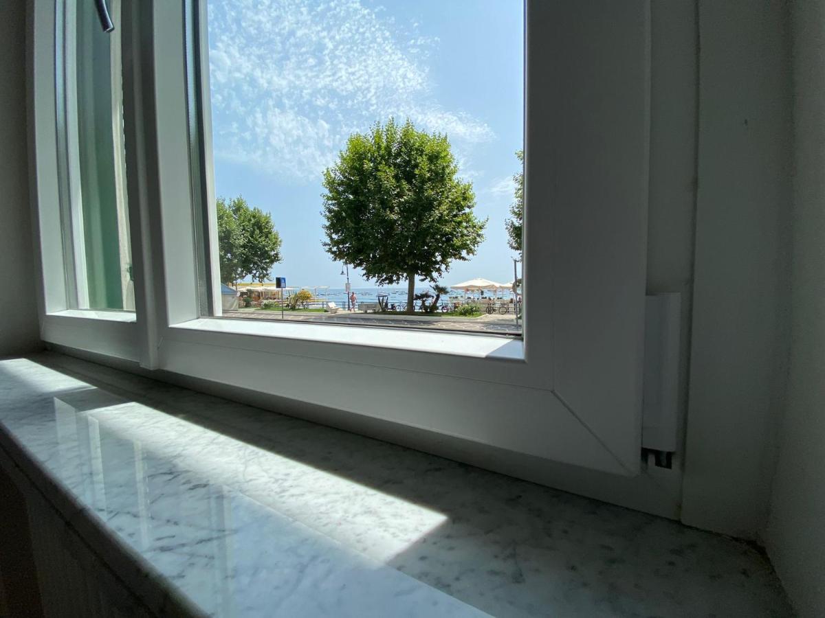 Sinonda Luxury Apartment Maiori Exterior photo
